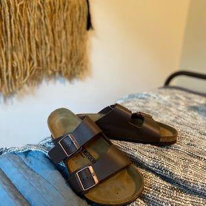 Never worn Birkenstock’s Arizona size 8/39